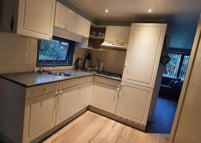 11, In Het Bos 아파트